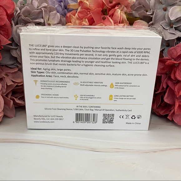 LUCE180° Facial Cleansing and Anti-Aging Device - Picture 6 of 13